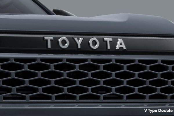 New Hilux D Cab