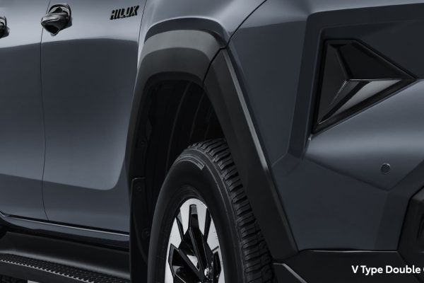 New Hilux D Cab